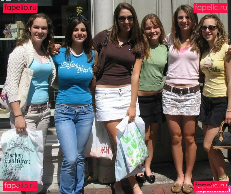 Amanda Wenk Onlyfans Photo Gallery 