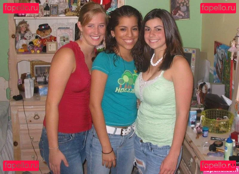 Amanda Wenk Onlyfans Photo Gallery 