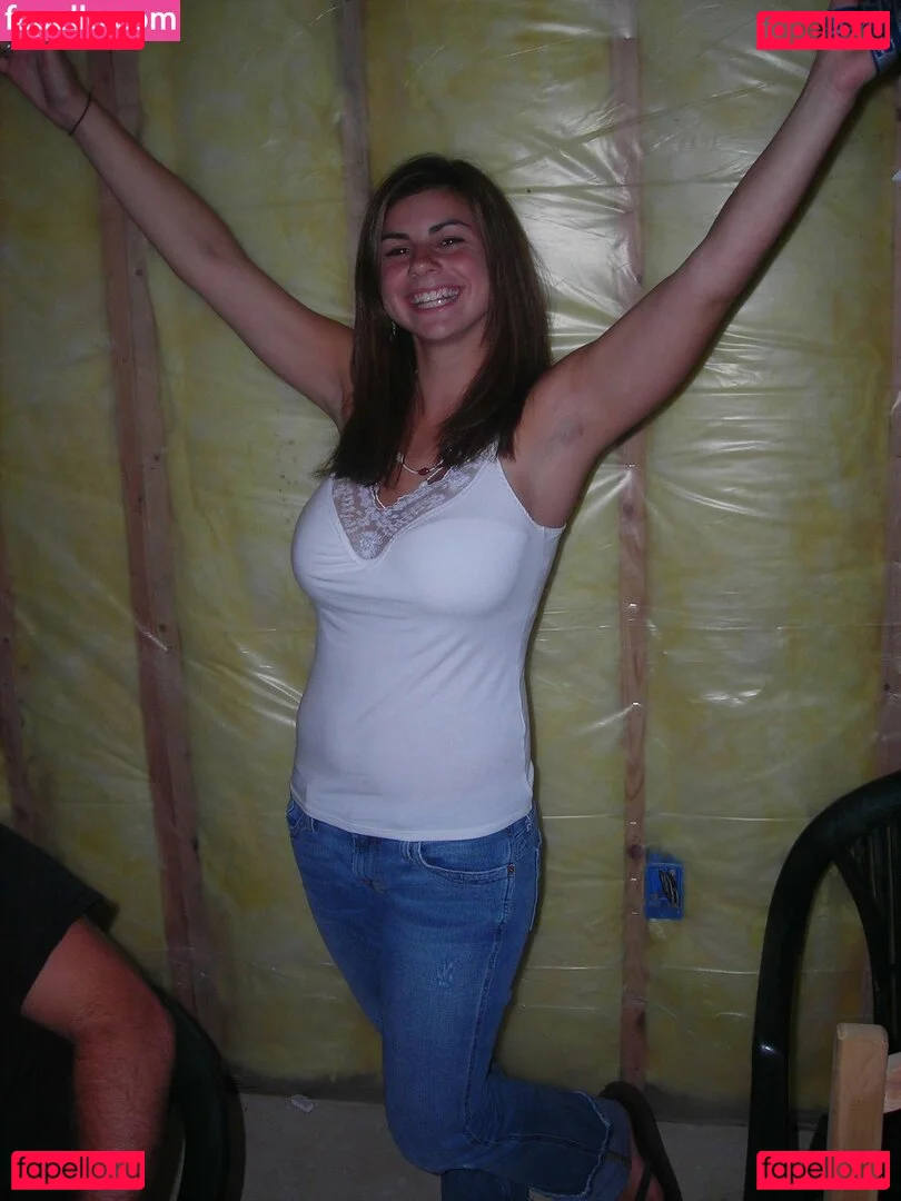 Amanda Wenk Onlyfans Photo Gallery 