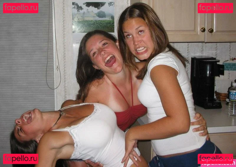 Amanda Wenk Onlyfans Photo Gallery 