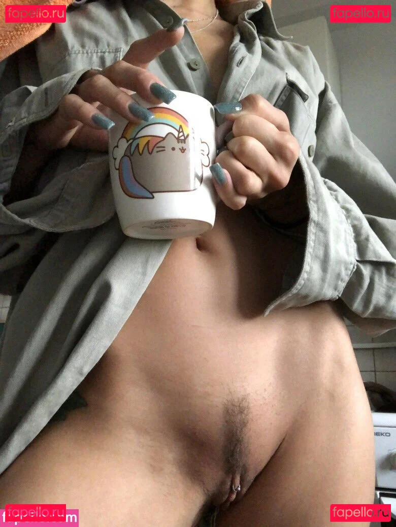 Nazabore Onlyfans Photo Gallery 