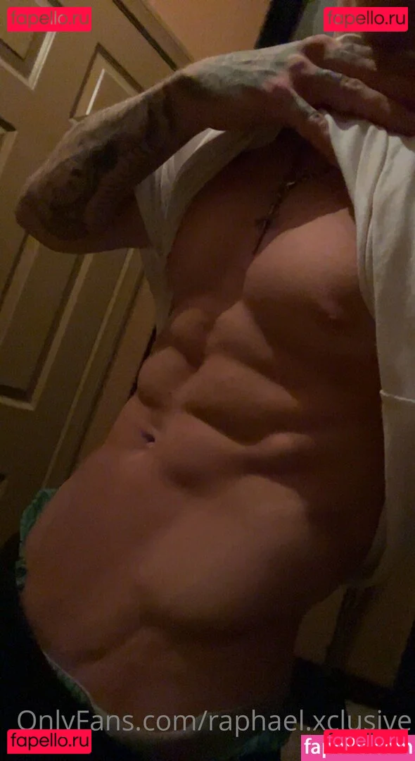 nocapraph Onlyfans Photo Gallery 