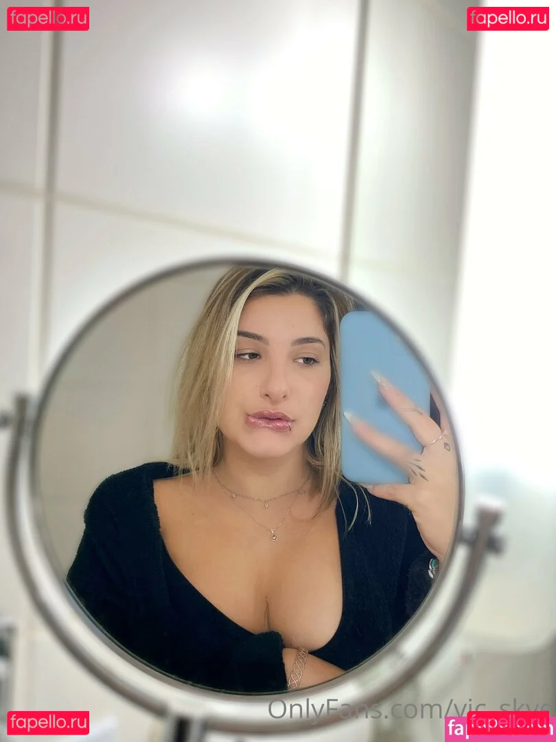 vic_skye Onlyfans Photo Gallery 