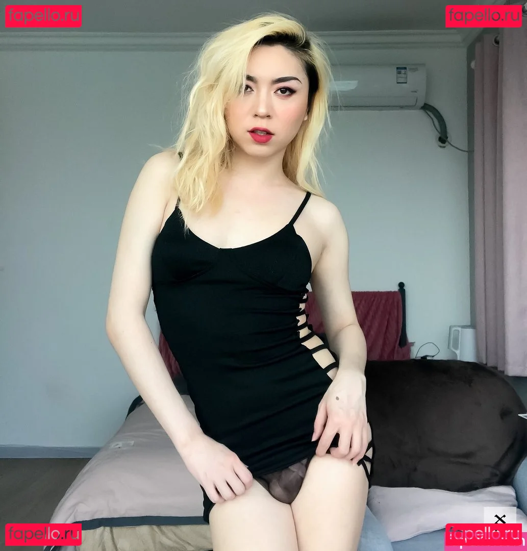 Sisdon Onlyfans Photo Gallery 