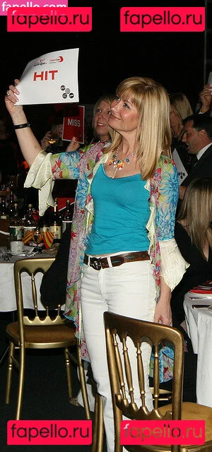 Sian Lloyd Onlyfans Photo Gallery 