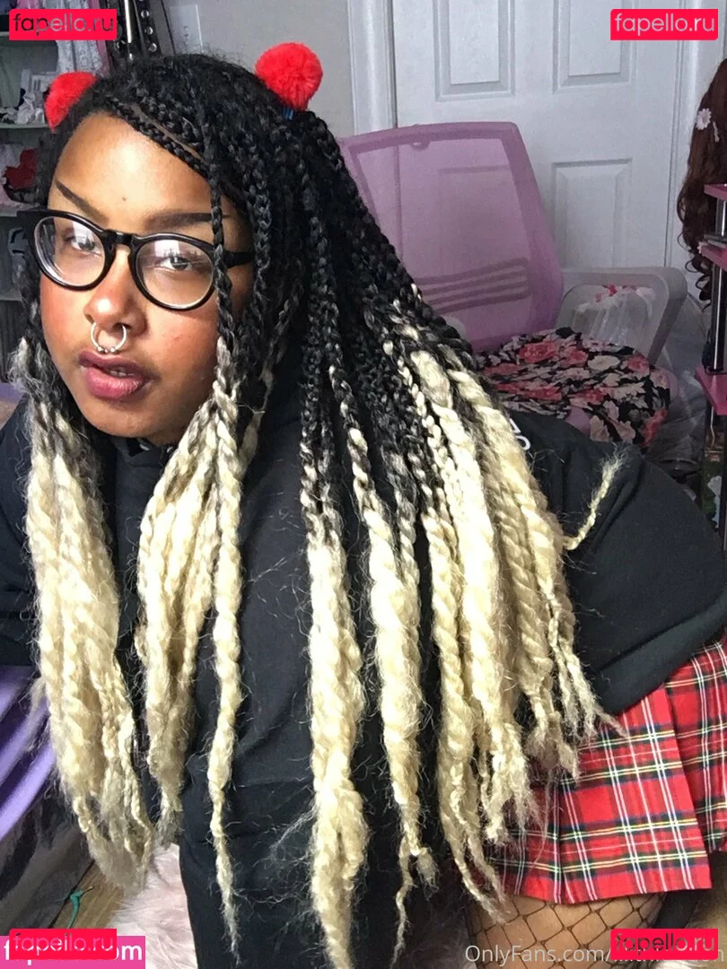 lilithlondon Onlyfans Photo Gallery 