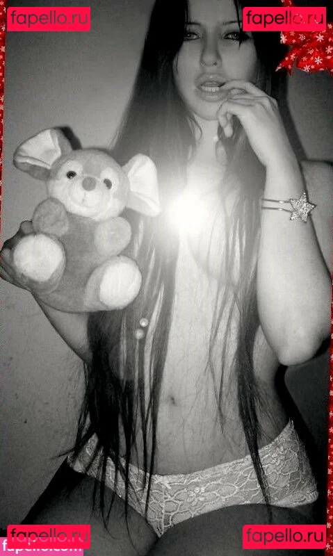 Halesdra Onlyfans Photo Gallery 