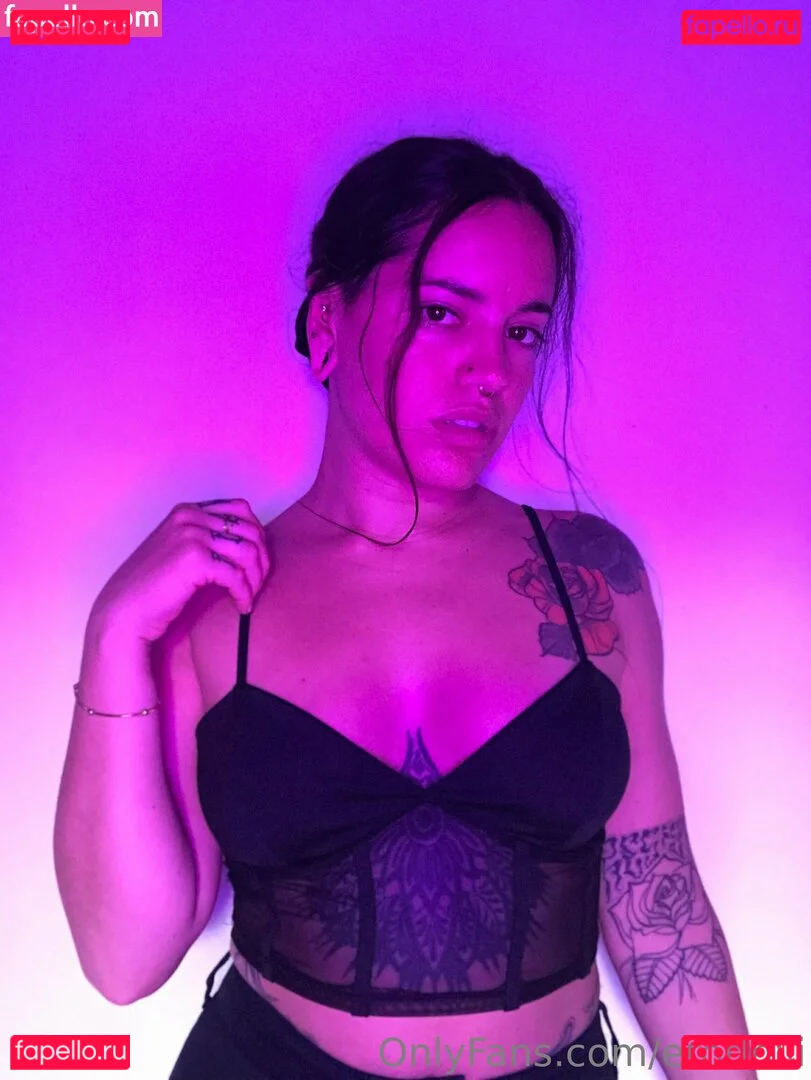 erotiniii Onlyfans Photo Gallery 