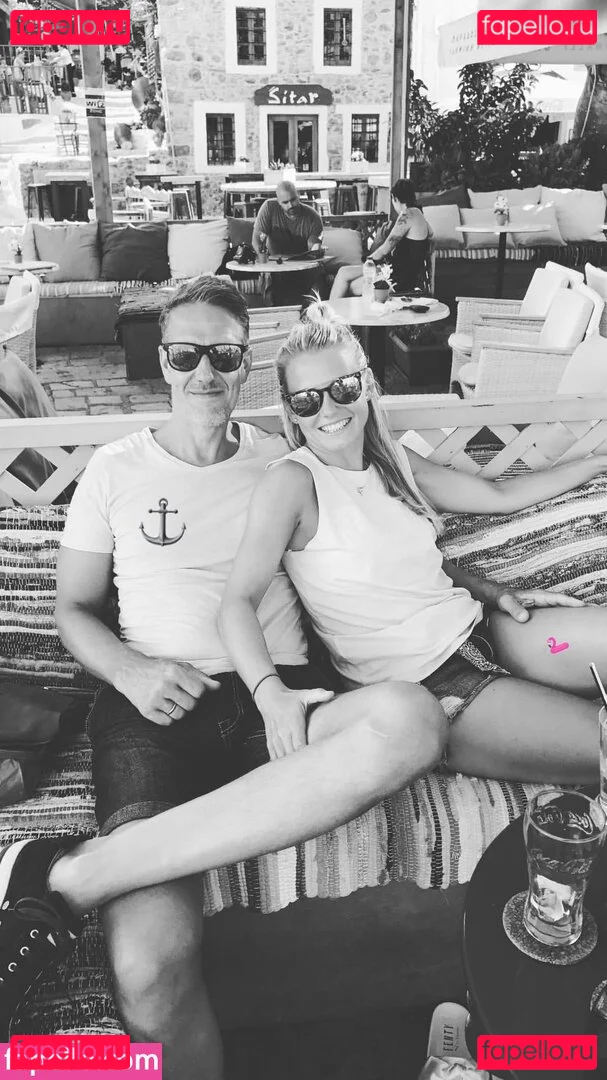 Julia Simic Onlyfans Photo Gallery 