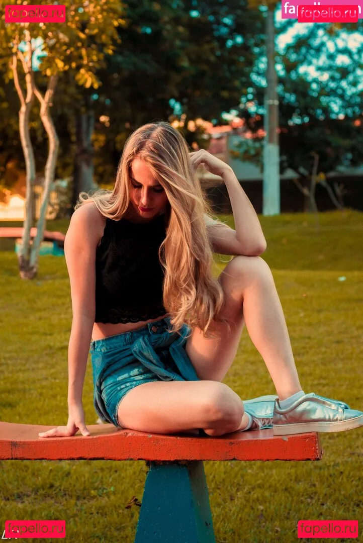 Roberta Pfaff Onlyfans Photo Gallery 