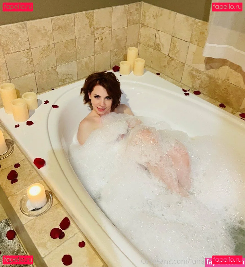 lunasnow Onlyfans Photo Gallery 