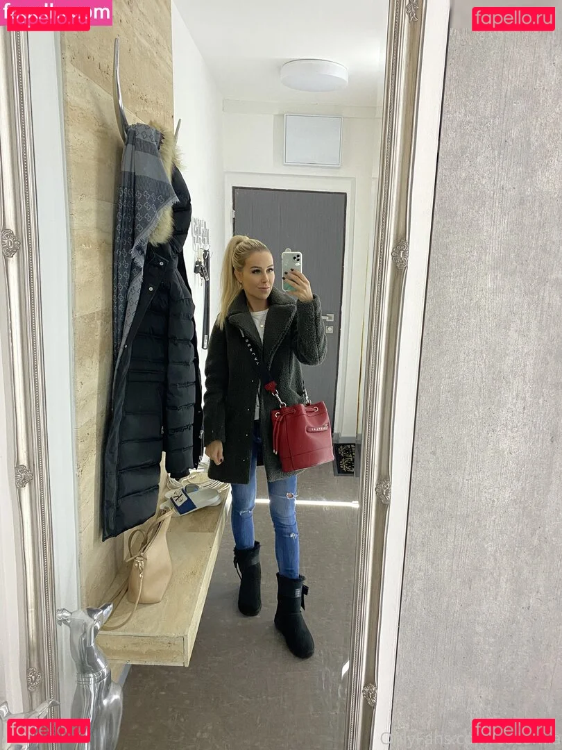 CocoMia Onlyfans Photo Gallery 