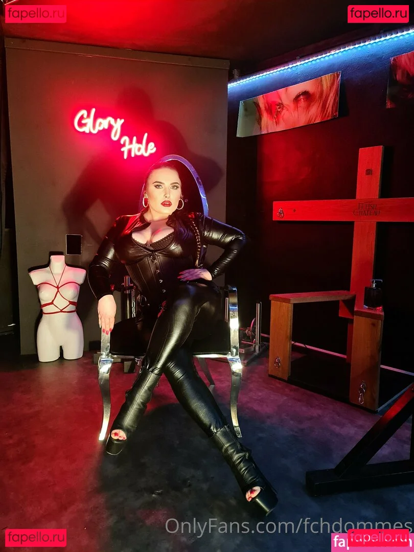 fchdommes Onlyfans Photo Gallery 