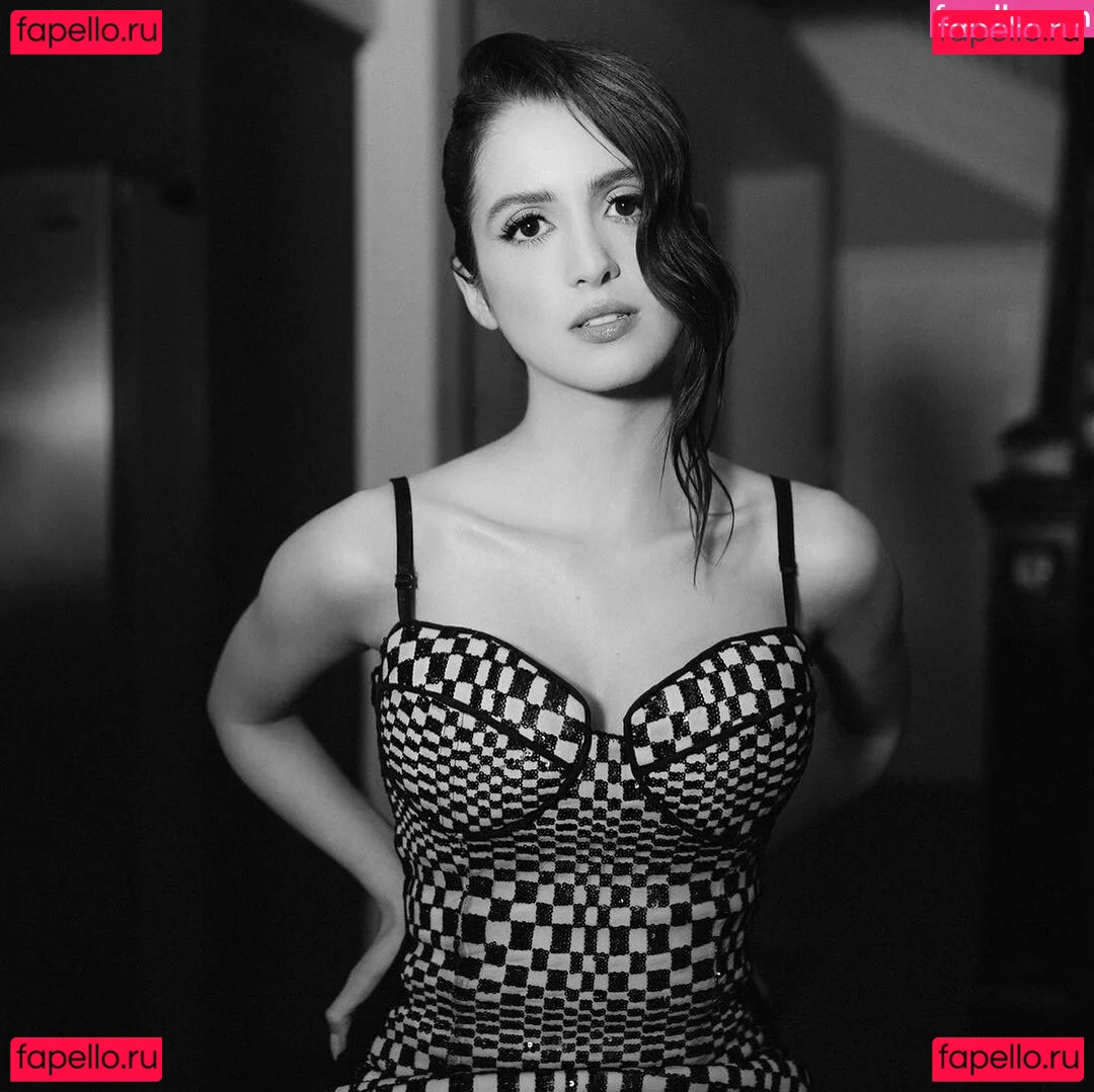 Laura Marano Onlyfans Photo Gallery 