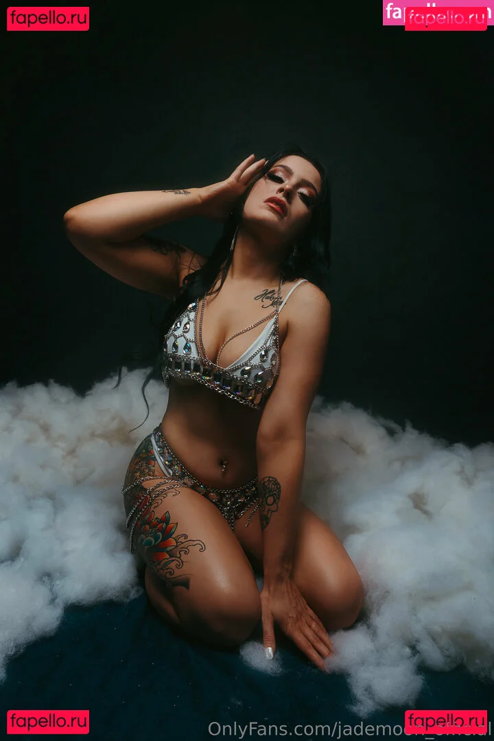 jademoon_official Onlyfans Photo Gallery 