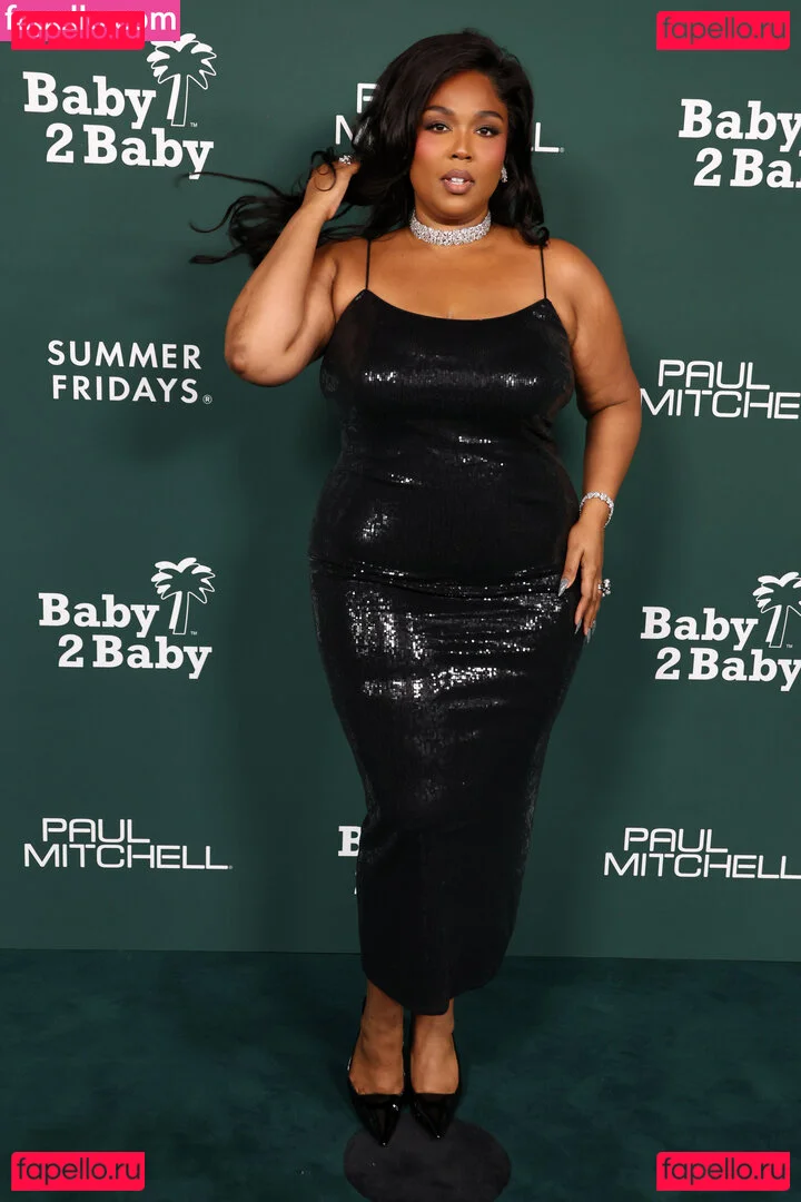 Lizzo Onlyfans Photo Gallery 