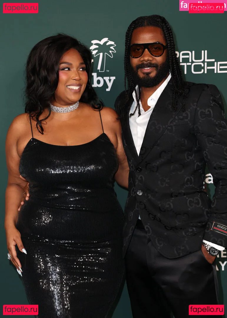 Lizzo Onlyfans Photo Gallery 