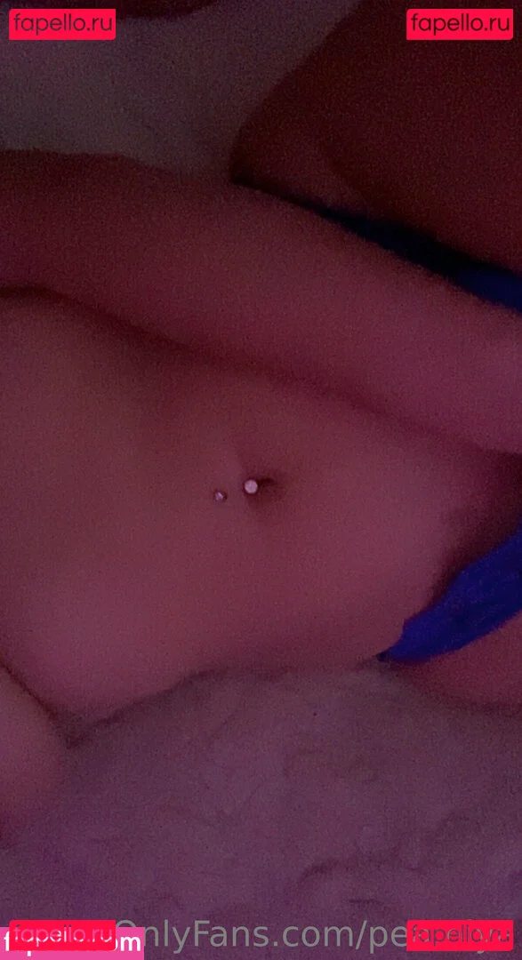 Pearl Niyada Onlyfans Photo Gallery 