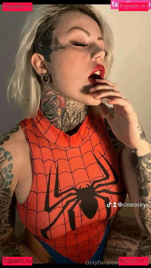 cearasky Onlyfans Photo Gallery 