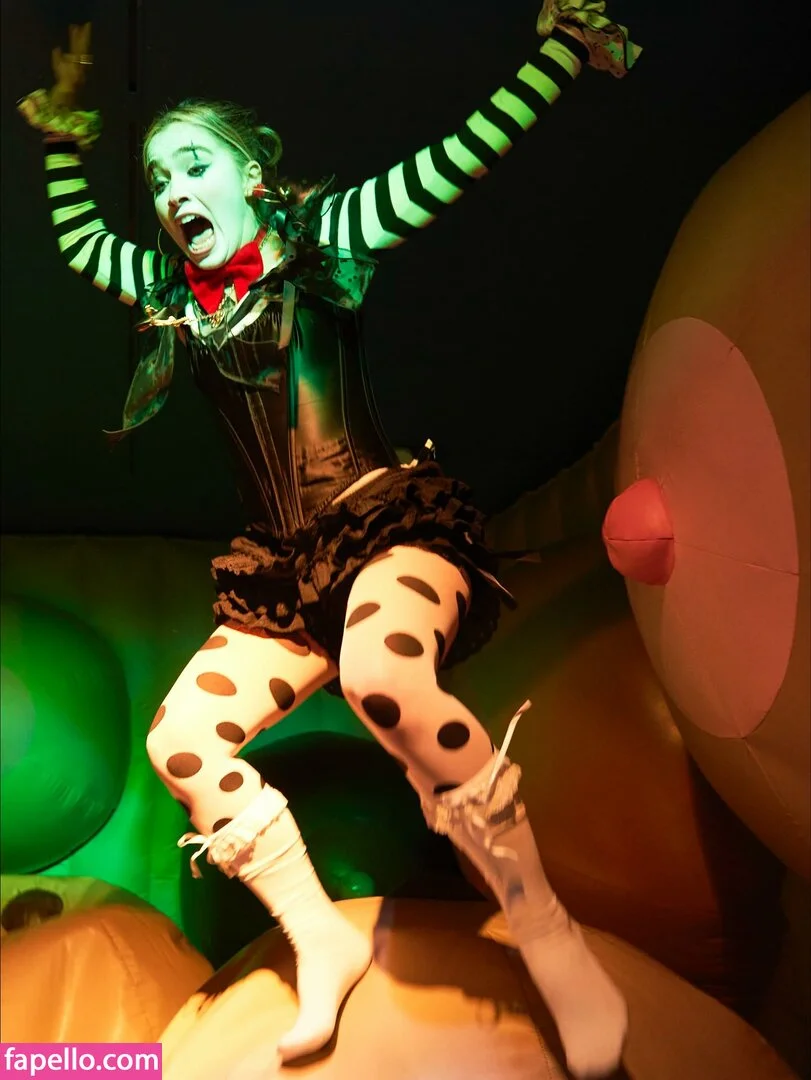 Haley Lu Richardson Onlyfans Photo Gallery 