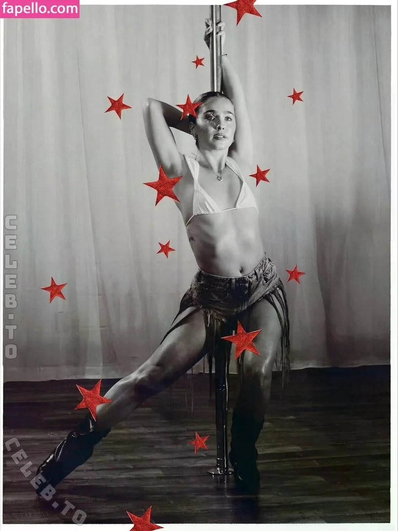 Haley Lu Richardson Onlyfans Photo Gallery 