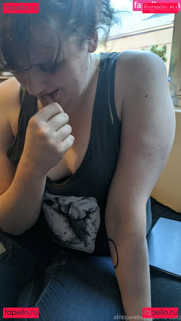 itsjunebug_ Onlyfans Photo Gallery 