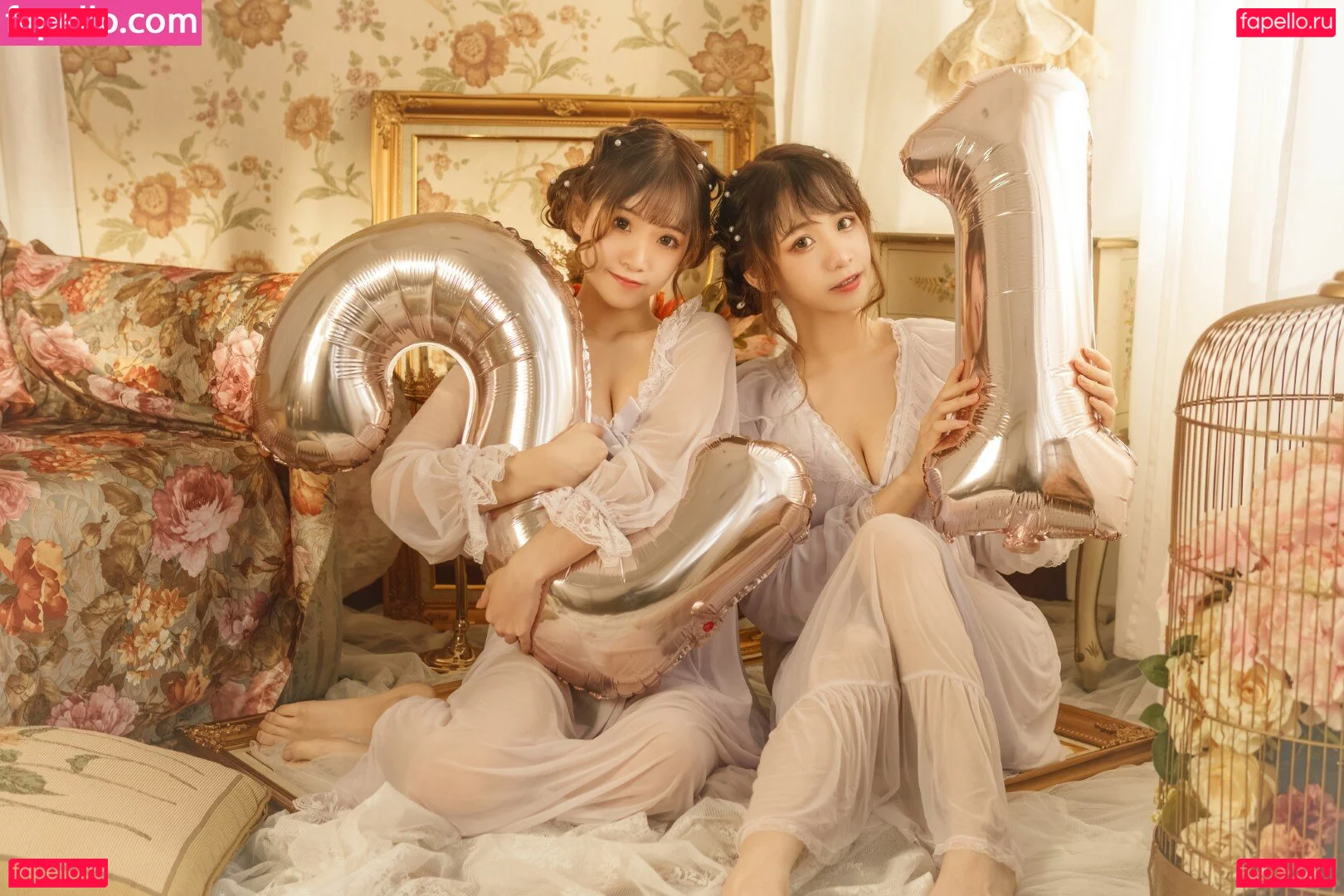 Carol X Iris Onlyfans Photo Gallery 