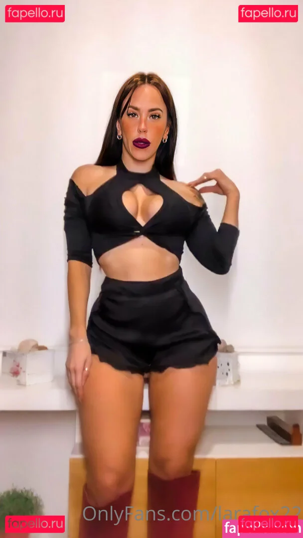 larafox22 Onlyfans Photo Gallery 