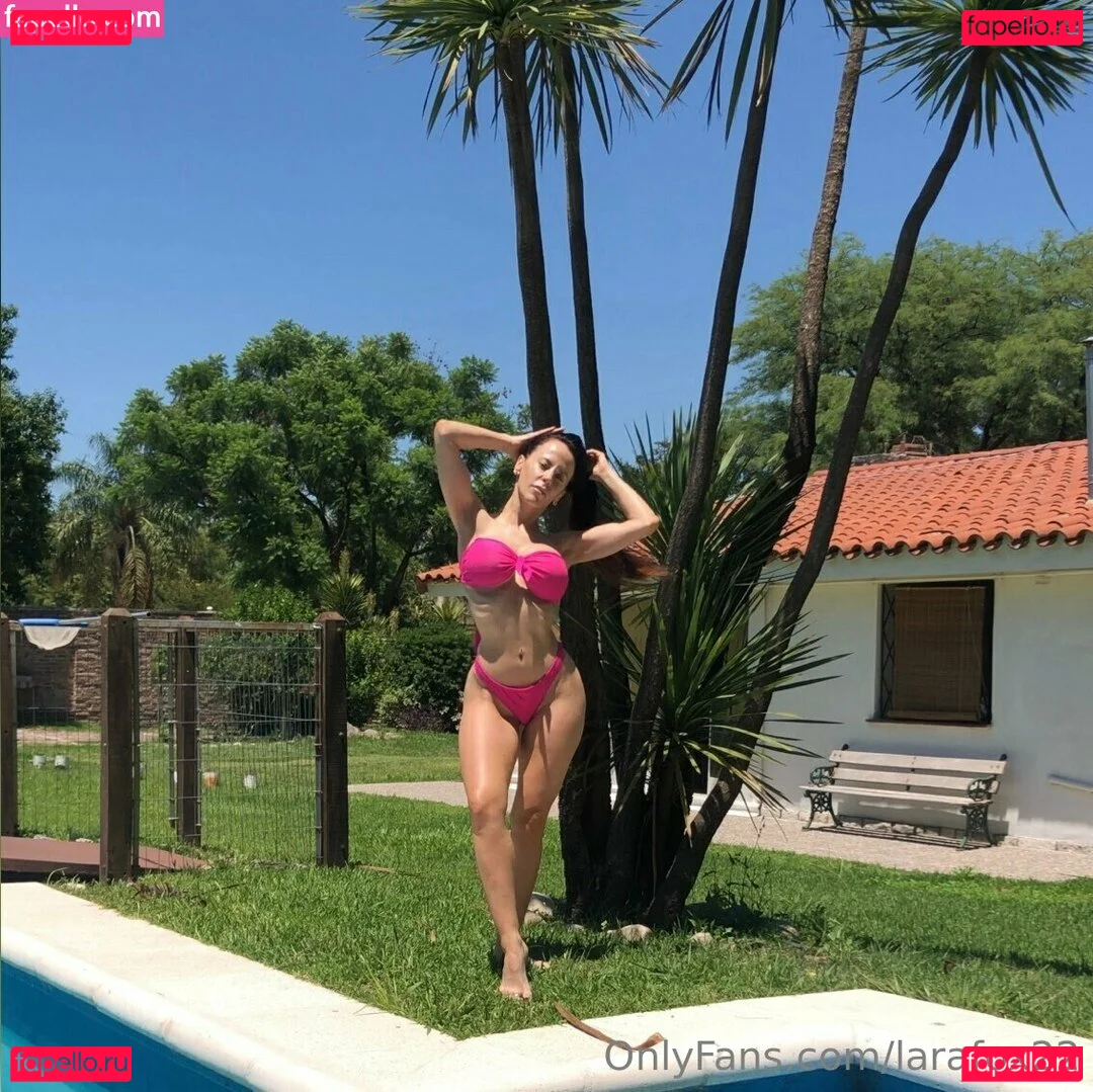 larafox22 Onlyfans Photo Gallery 