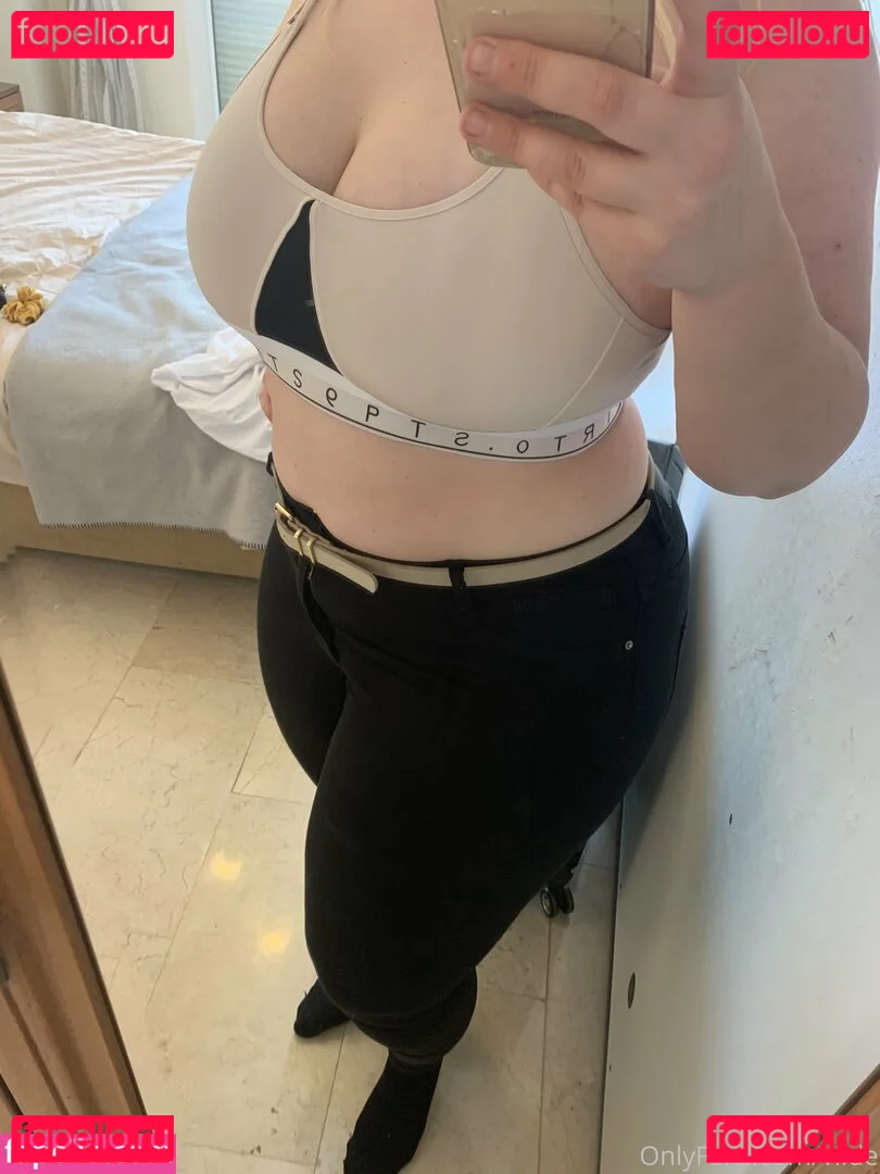 vilde Onlyfans Photo Gallery 