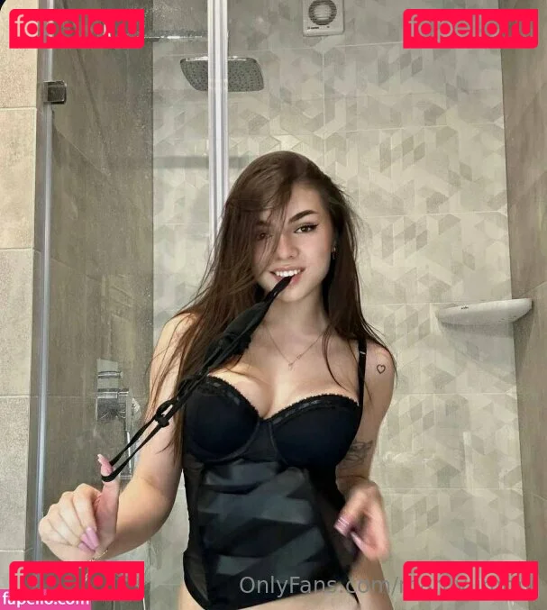 mari.yummy Onlyfans Photo Gallery 