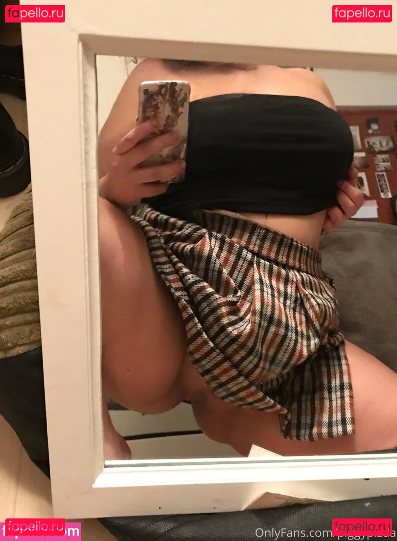 elitapizda Onlyfans Photo Gallery 