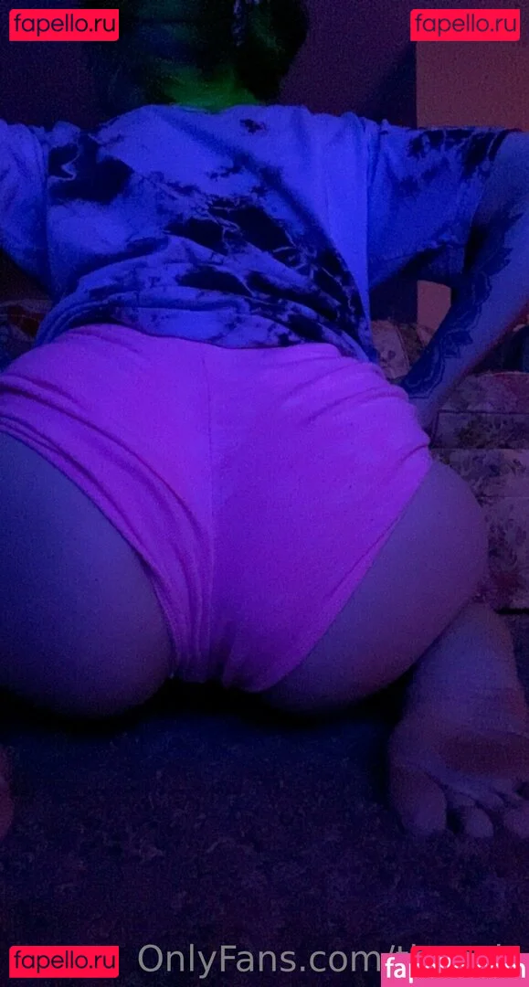 thacals Onlyfans Photo Gallery 