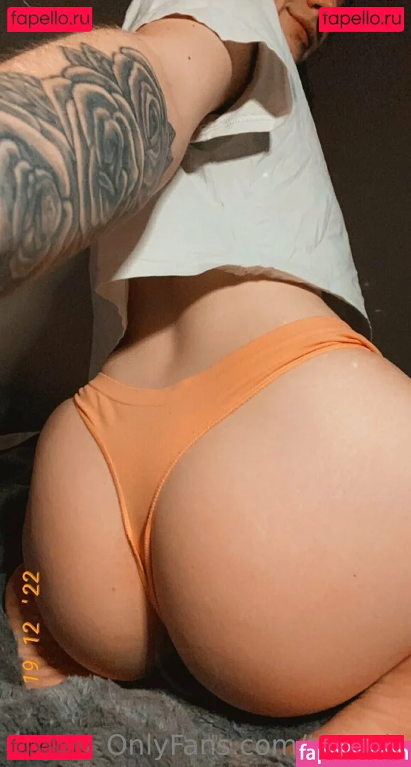 thacals Onlyfans Photo Gallery 