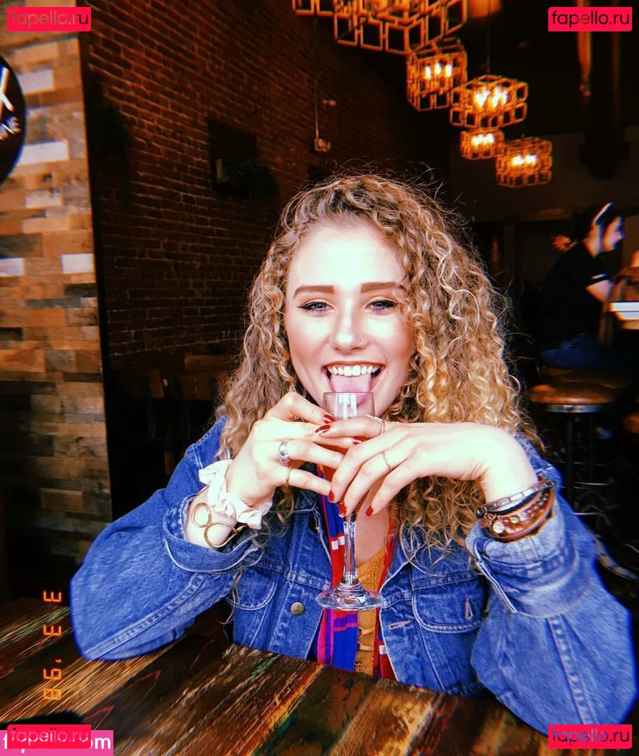 Kendall Ripetta Onlyfans Photo Gallery 