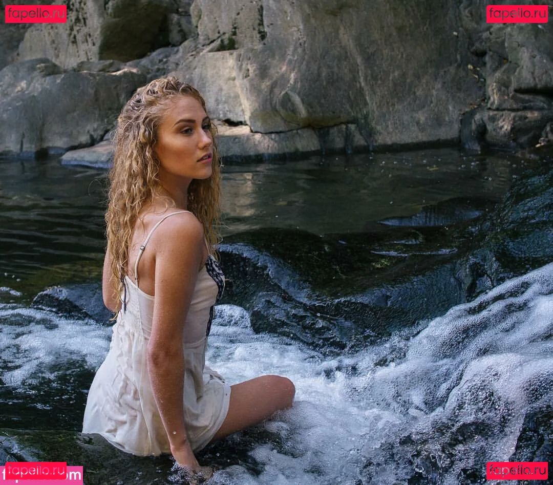 Kendall Ripetta Onlyfans Photo Gallery 