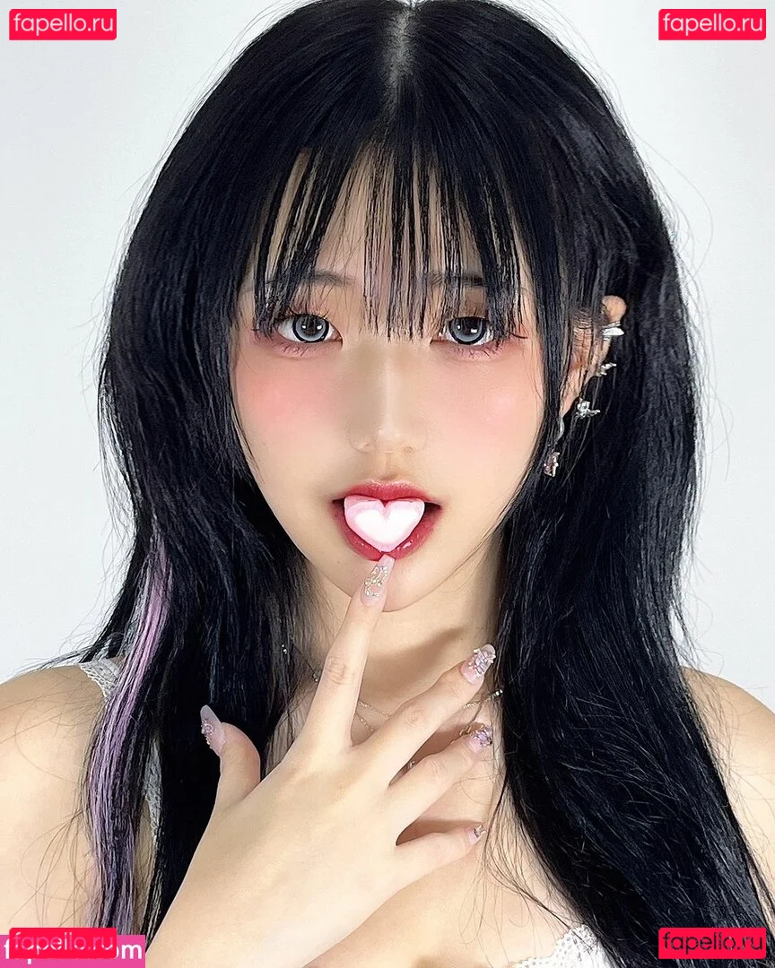 akari_813 Onlyfans Photo Gallery 