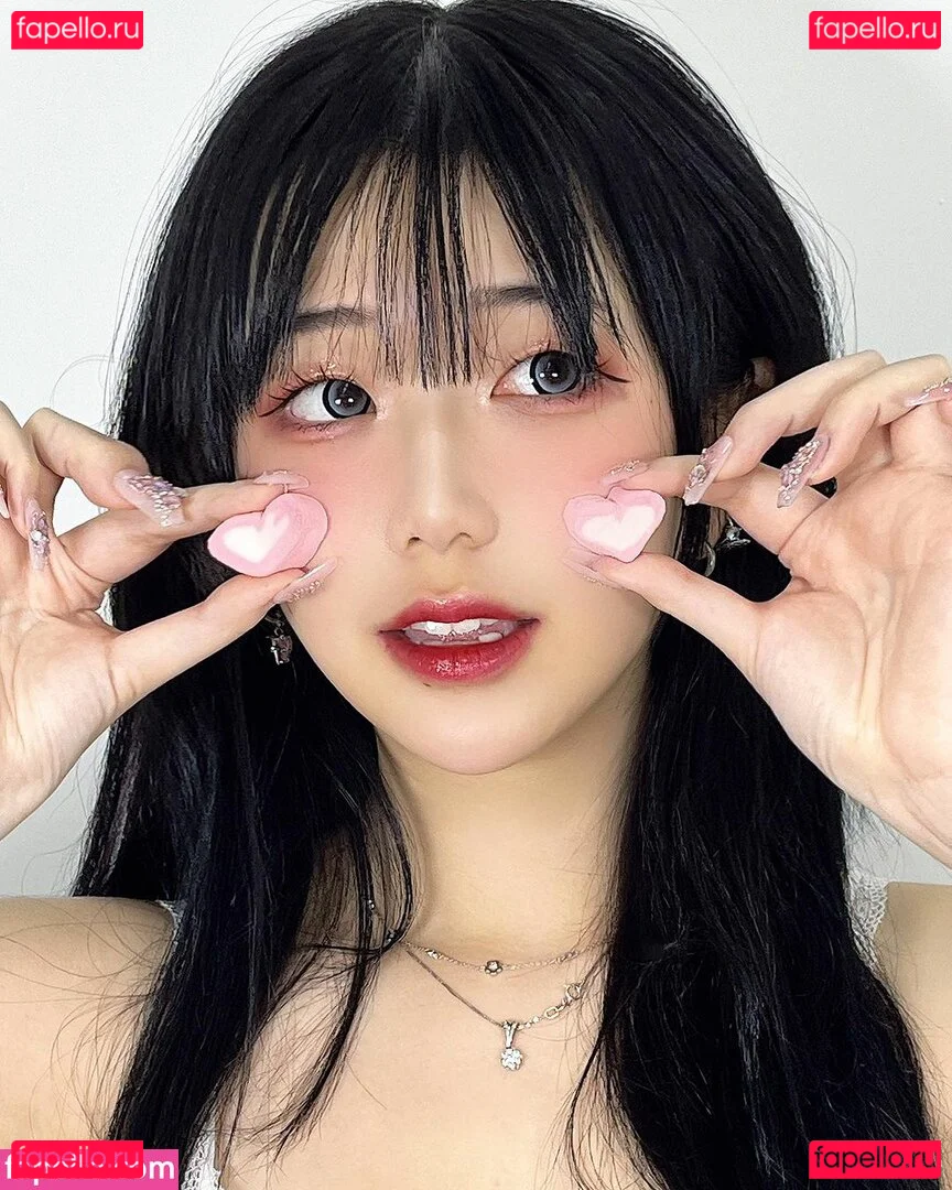 akari_813 Onlyfans Photo Gallery 