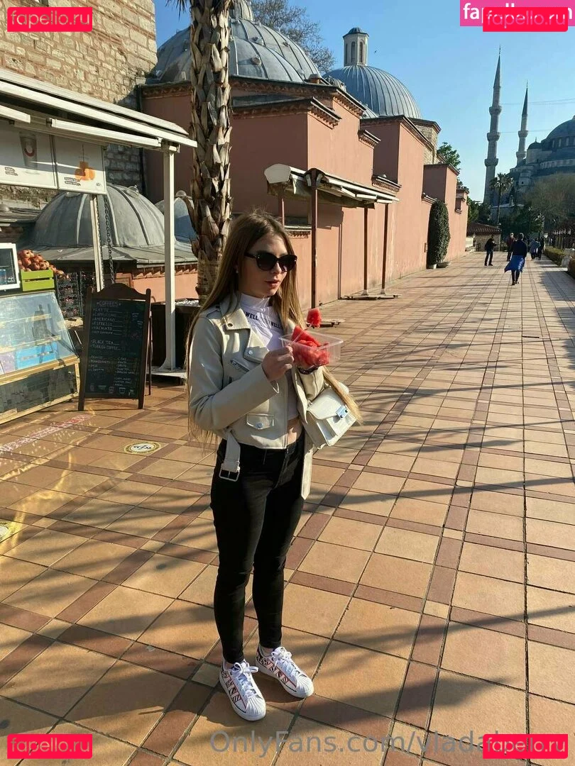 vladaberry Onlyfans Photo Gallery 