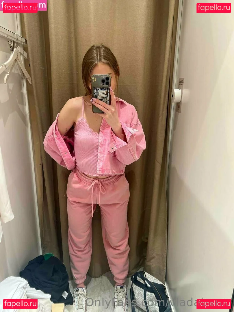 vladaberry Onlyfans Photo Gallery 