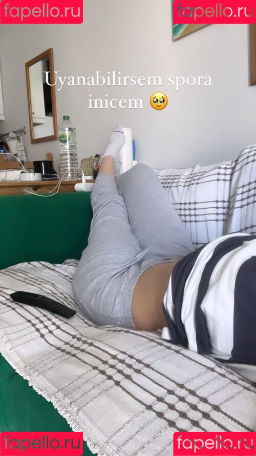 Buse Yılmaz Onlyfans Photo Gallery 