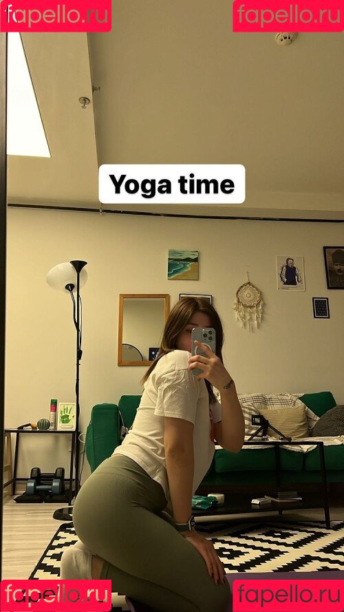 Buse Yılmaz Onlyfans Photo Gallery 