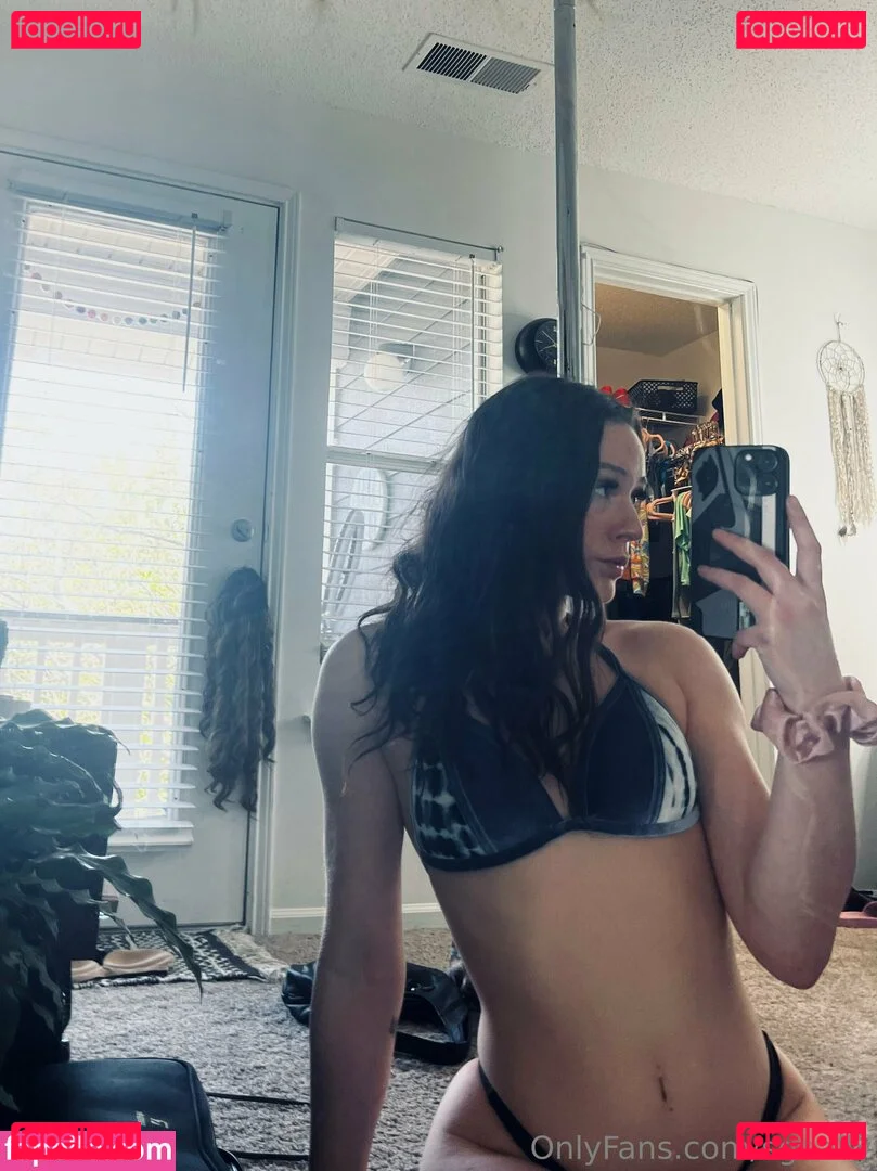 sgoally Onlyfans Photo Gallery 