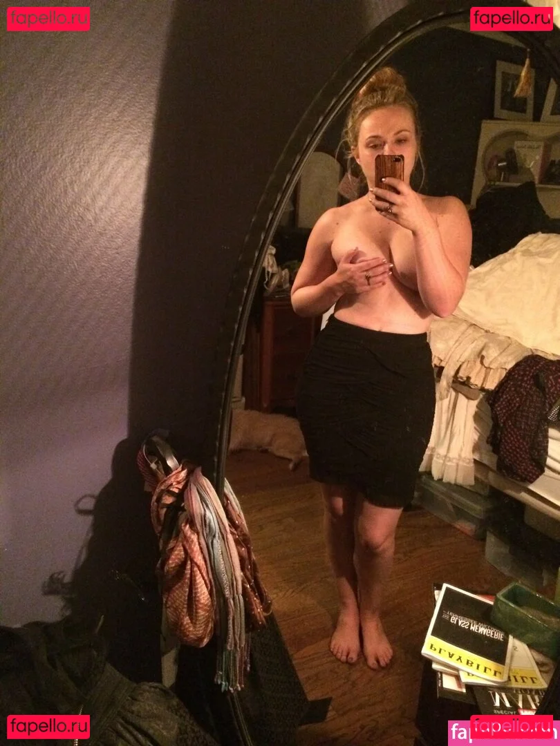 Antheia Flora Onlyfans Photo Gallery 