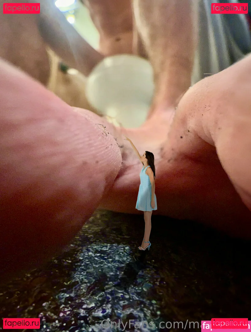 macrocole Onlyfans Photo Gallery 