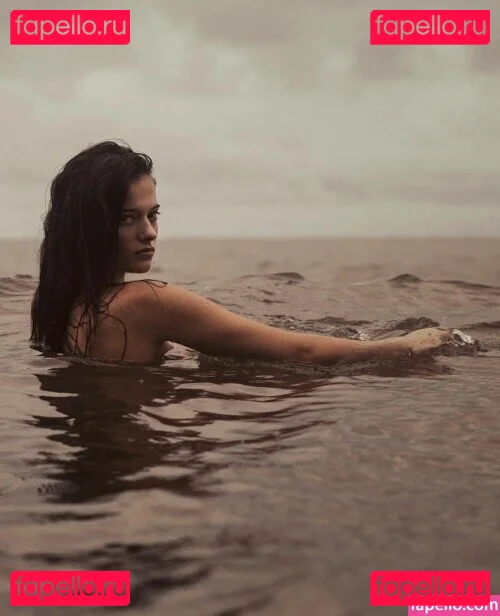 Taya Brooks Onlyfans Photo Gallery 