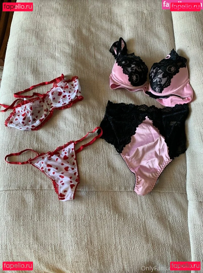 rizerae Onlyfans Photo Gallery 