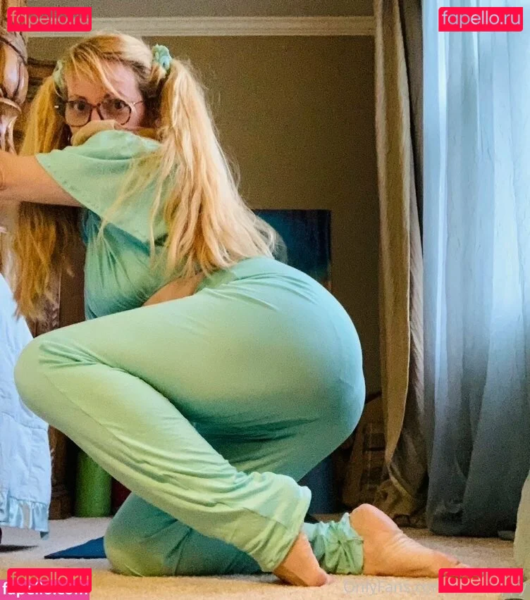 nikkihippy Onlyfans Photo Gallery 