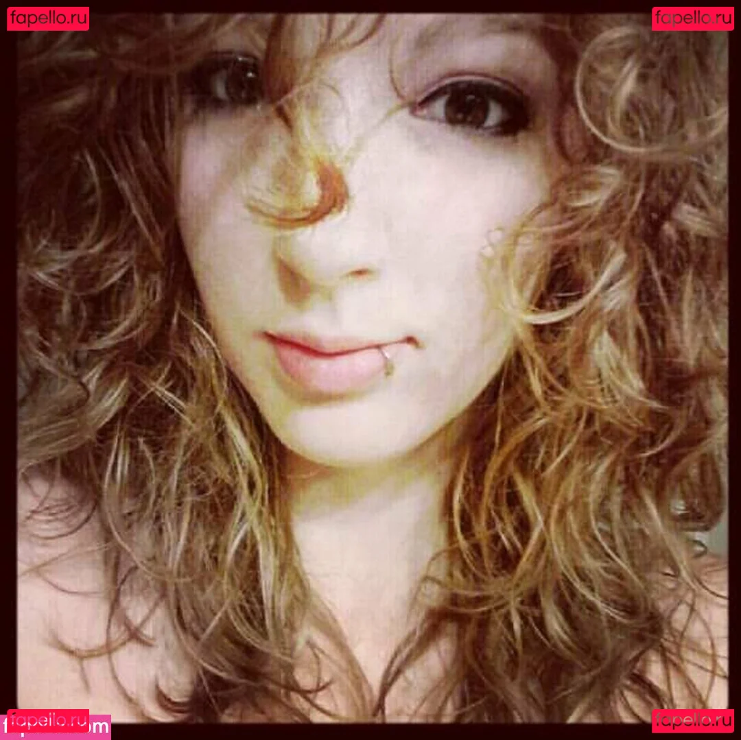 melodyaugust Onlyfans Photo Gallery 