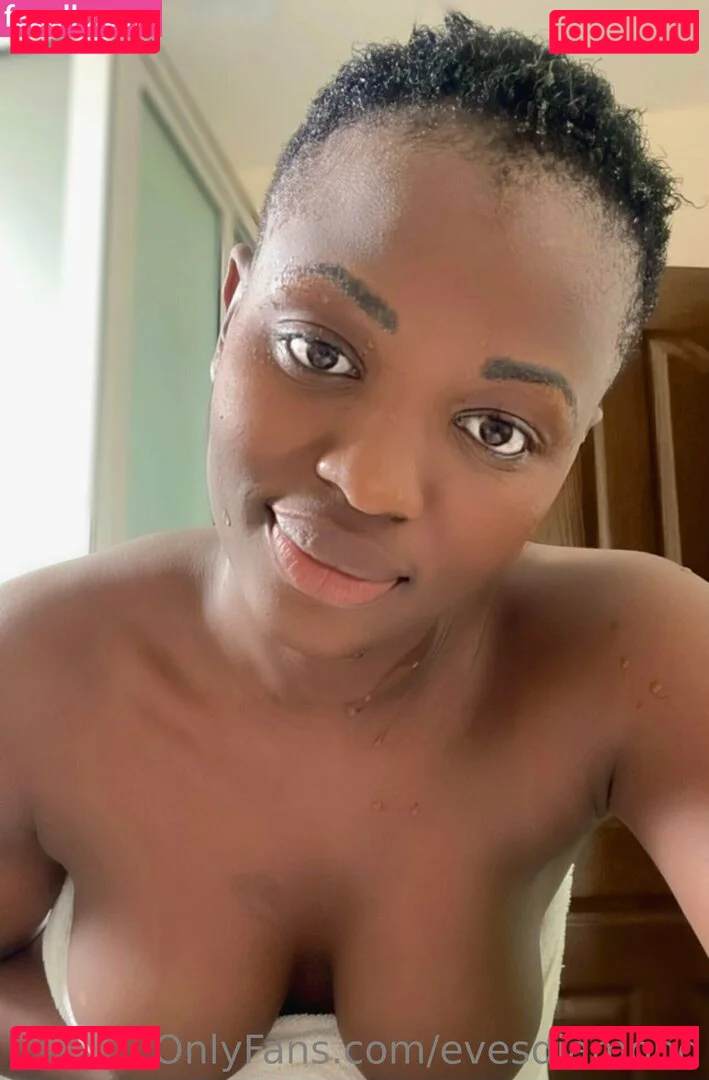 evesdiamond Onlyfans Photo Gallery 